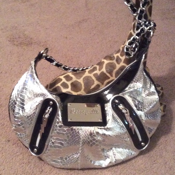 Silver CROSSBODY - Picture 1 of 4